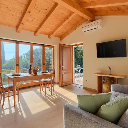 Holiday home Moderne Finca Mit Privatpool, 100 Meter Strand Pula