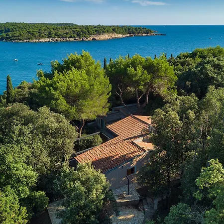 Holiday home Moderne Finca Mit Privatpool, 100 Meter Strand Pula